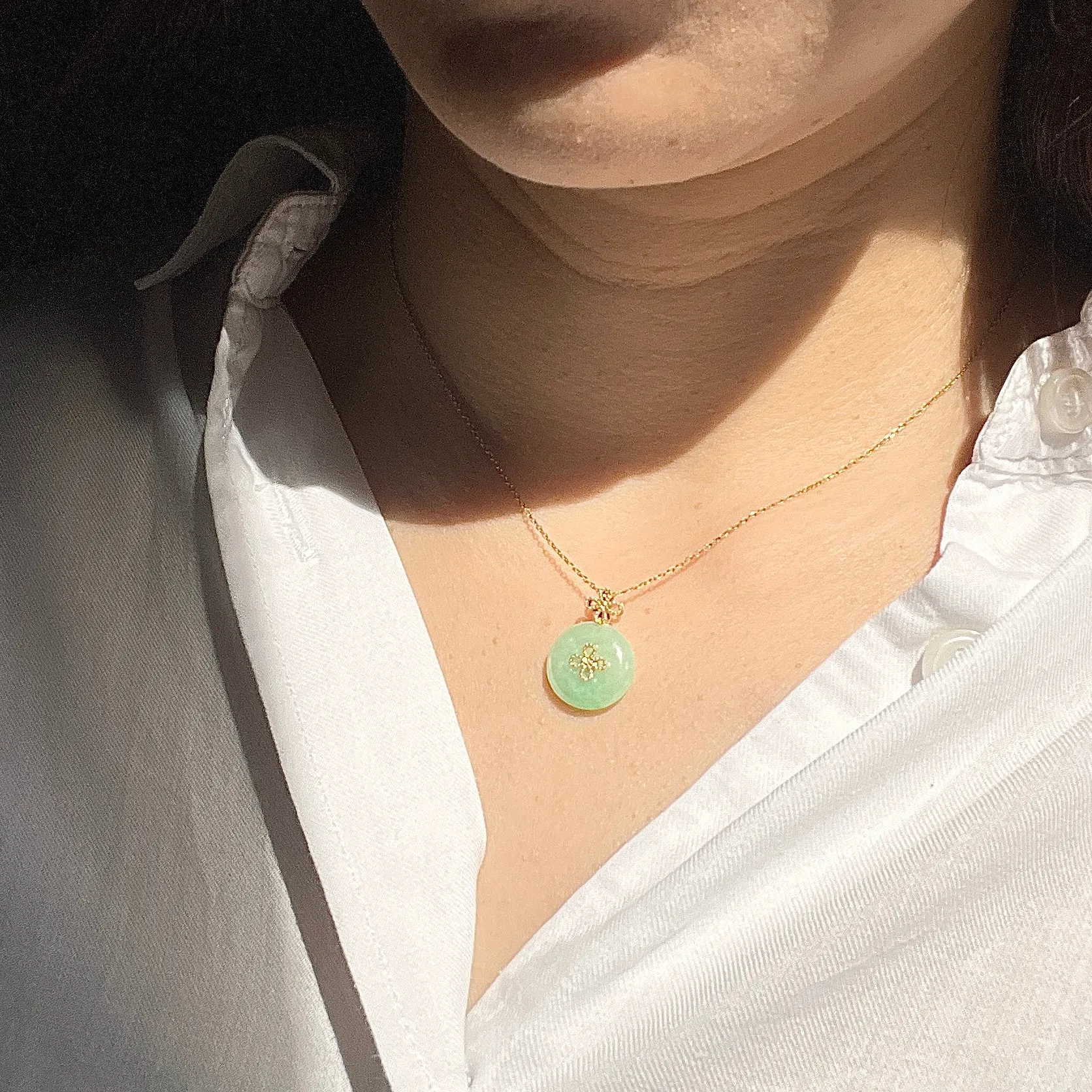 A-Grade Jadeite M.Petals Lilac Flower Donut Pendant No.172082