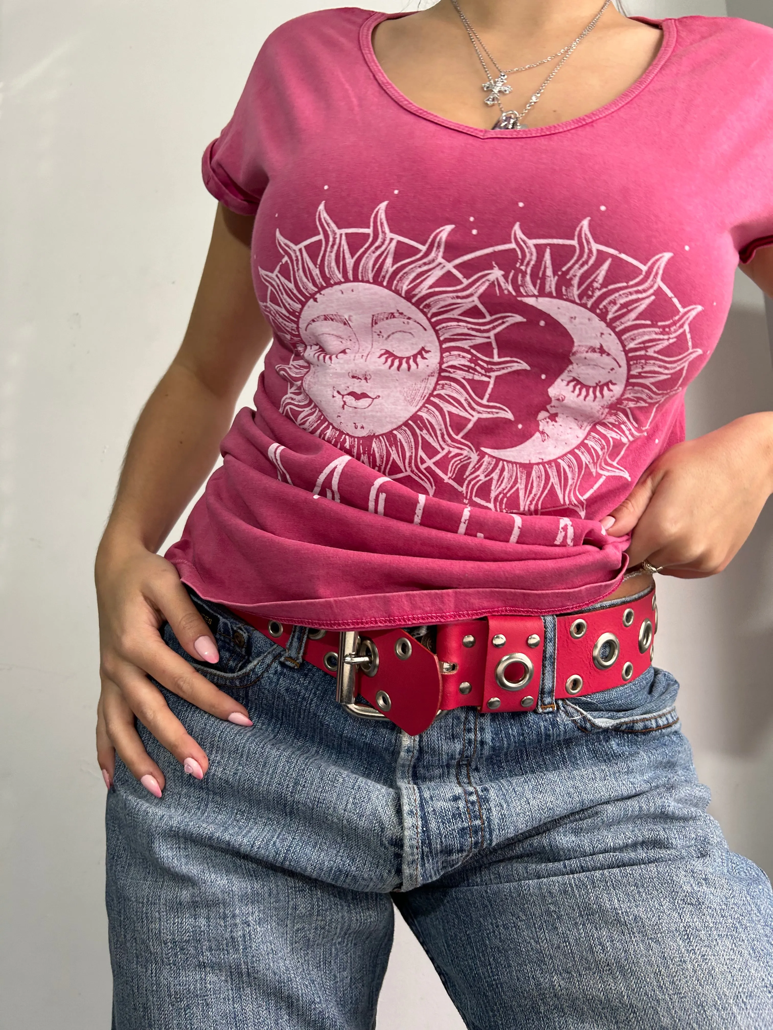 Pink graphic print tee (M)