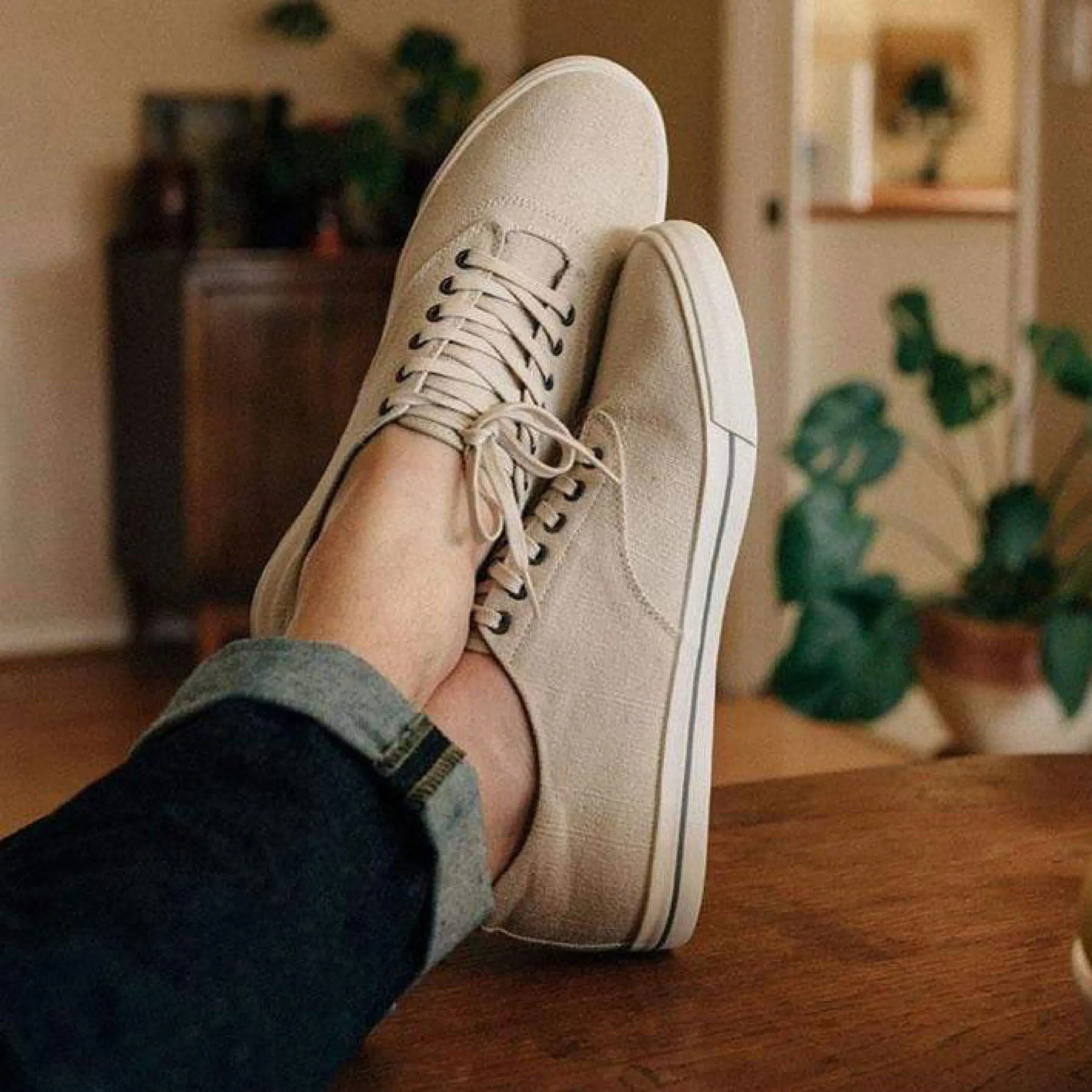 SeaVees Natural Hermosa Sneaker Classic