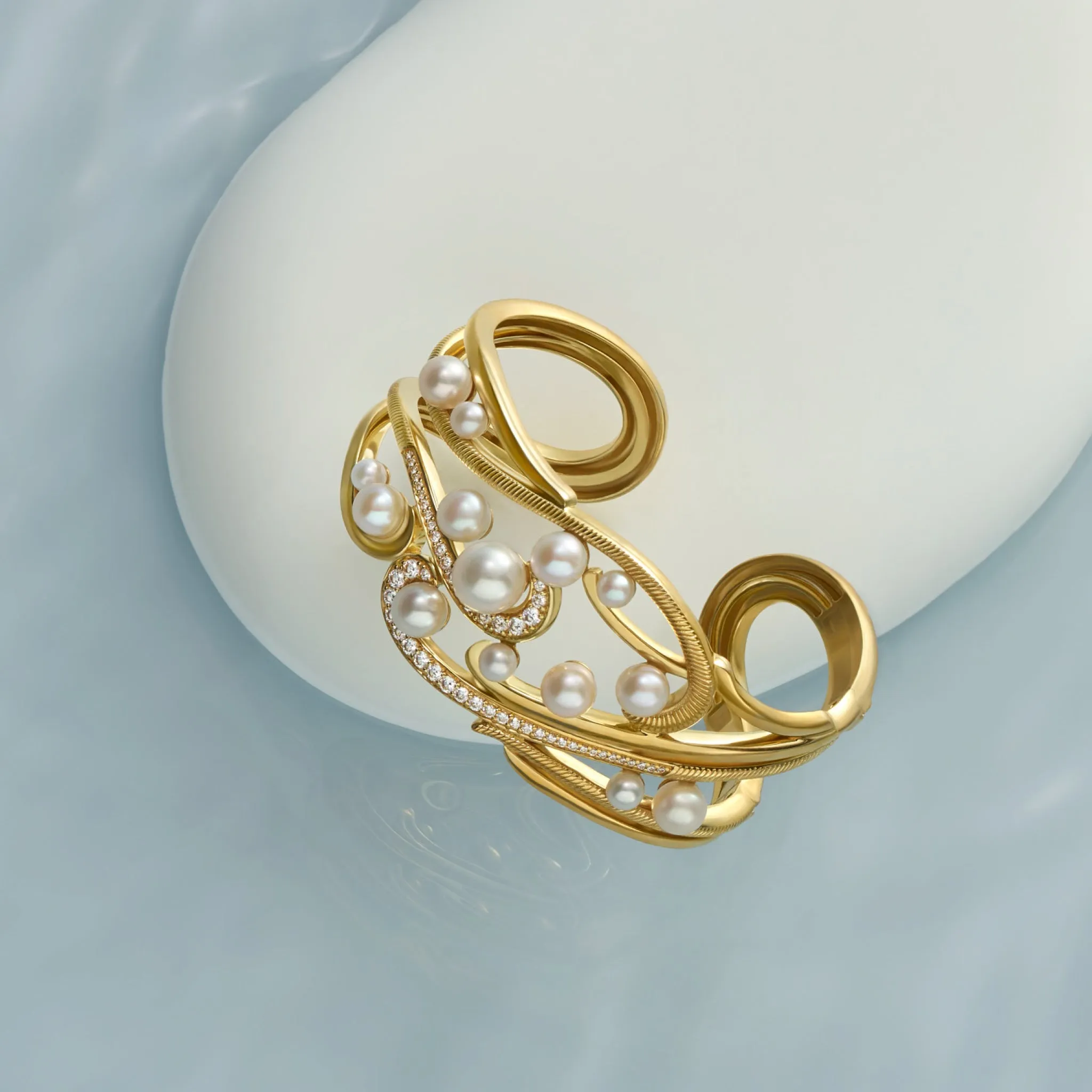 Shima Cuff with Freshwater Pearls and Diamonds in 18K