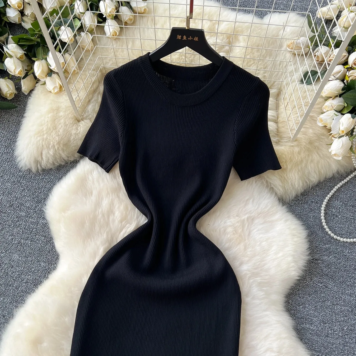 SINGREINY Senior Luxury Slim Dress Ladies O-Neck Bodycon Sequins Split Chic Design Summer Fashion Knitted Women Sexy Midi Dress