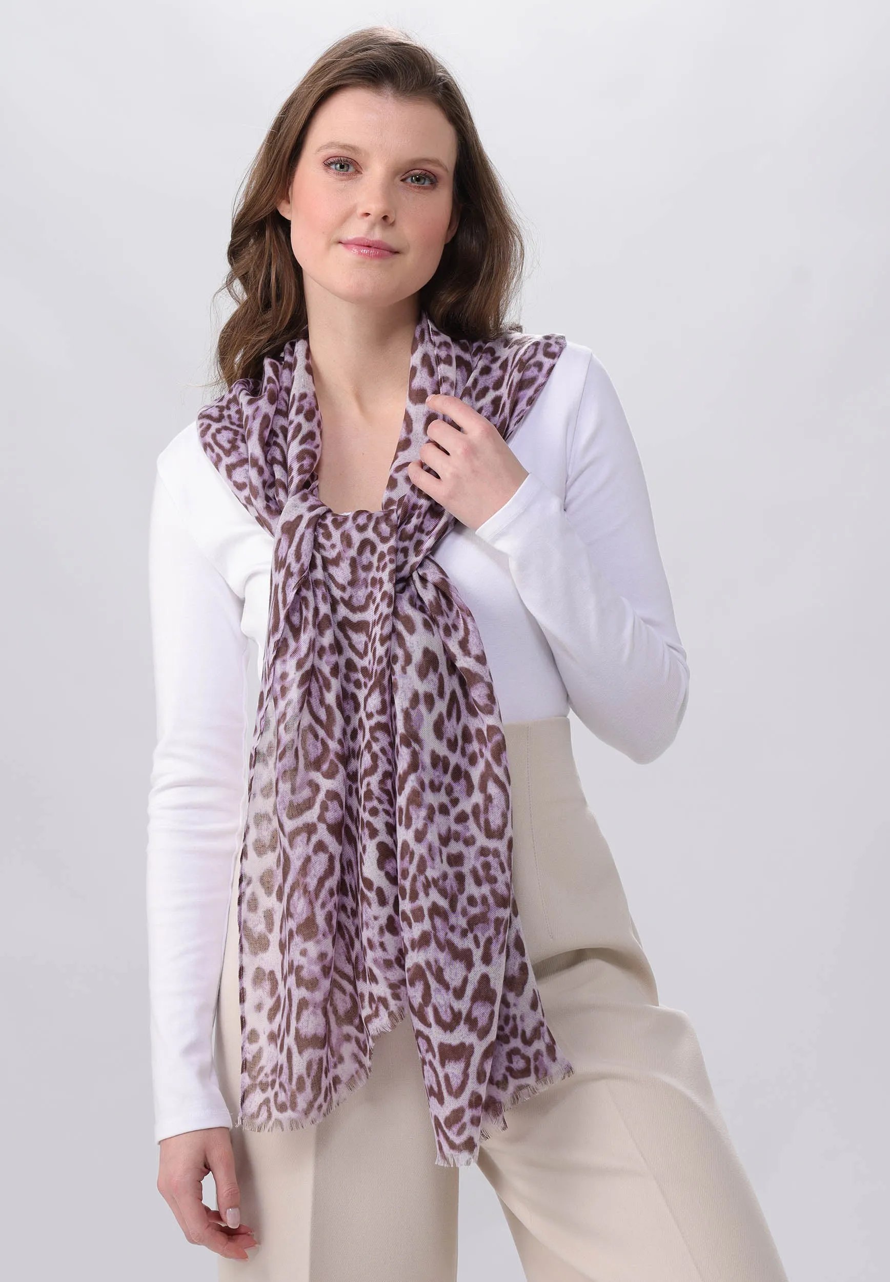 Traditional Leopard Polyester Print Scarf
