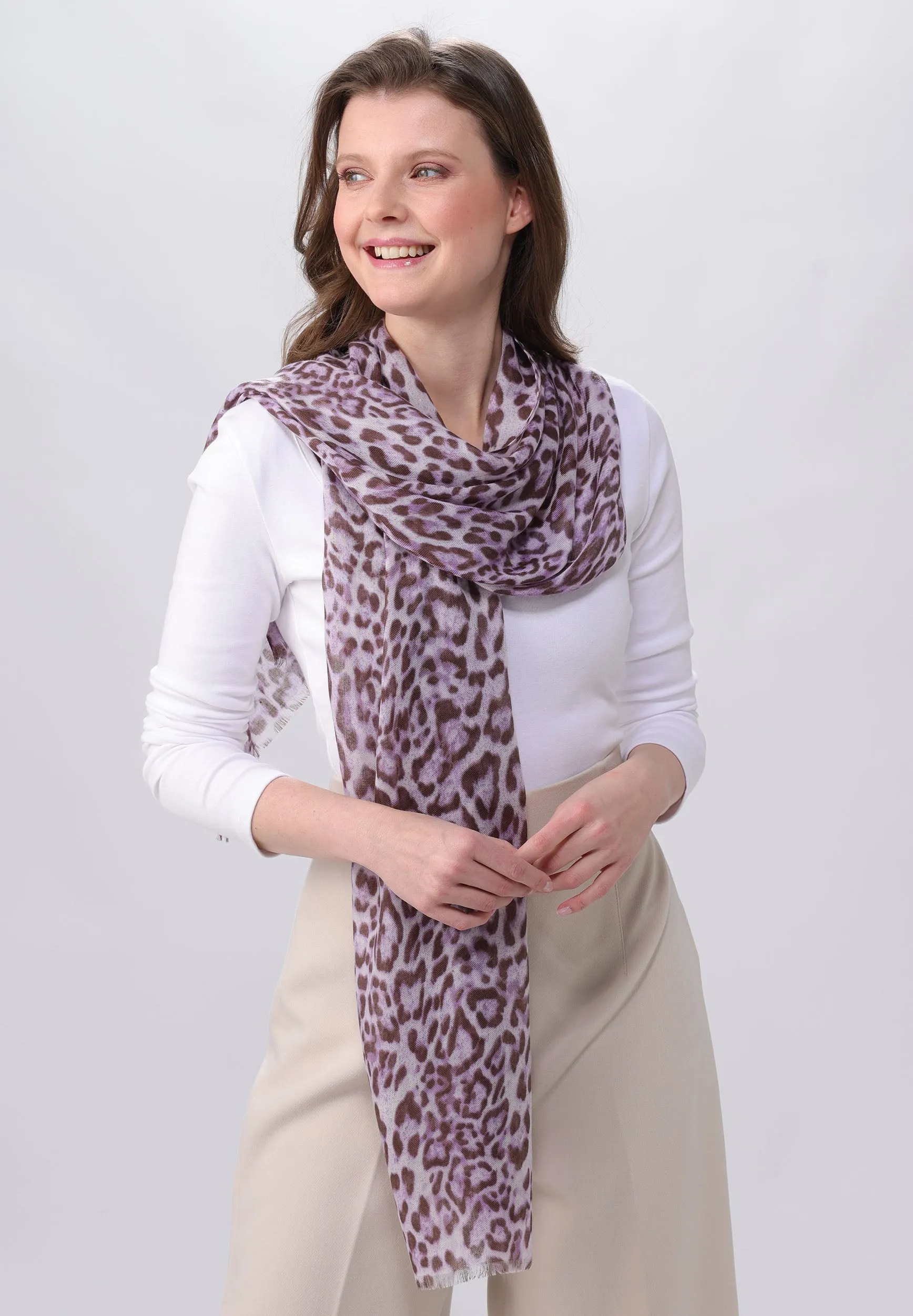 Traditional Leopard Polyester Print Scarf
